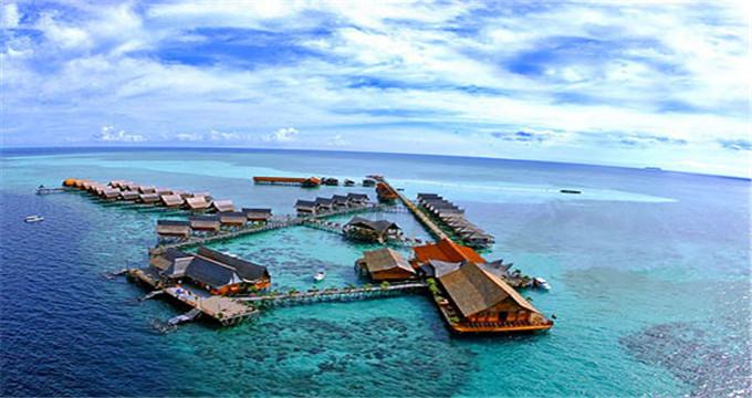 海滩宾馆逃生