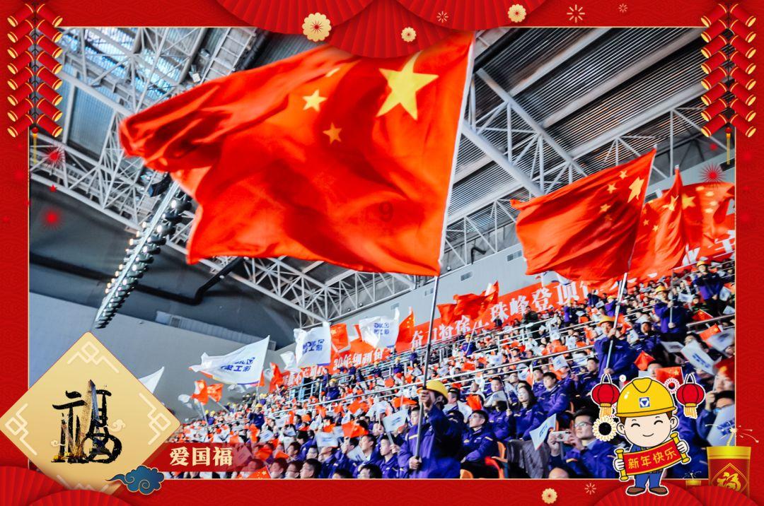美国一架小型商用飞机紧急迫降在弗吉尼亚州高速公路